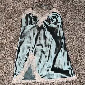 Green lingerie slip SHEIN